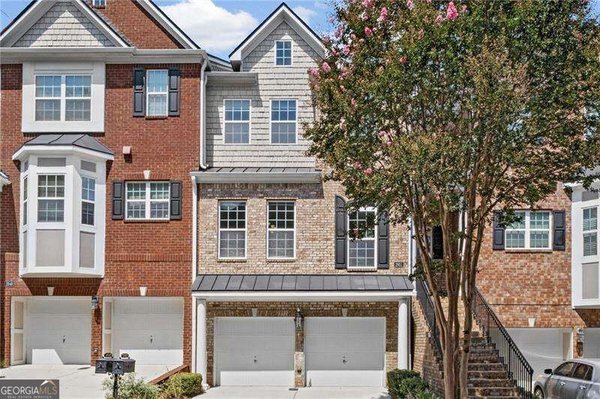 2951 Rivergreen Lane, Atlanta