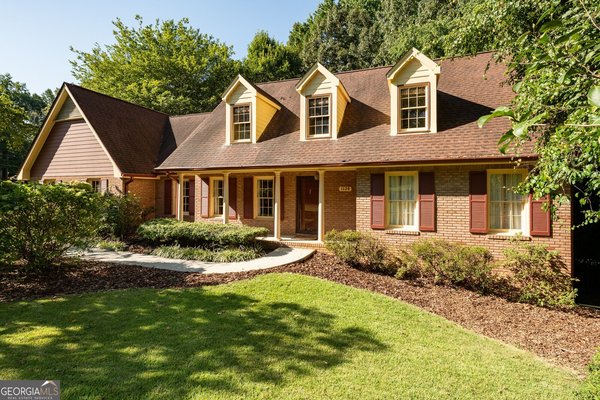 1126 Timothy Terrace Tucker