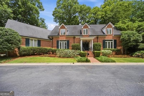 4414 Paces Battle Atlanta
