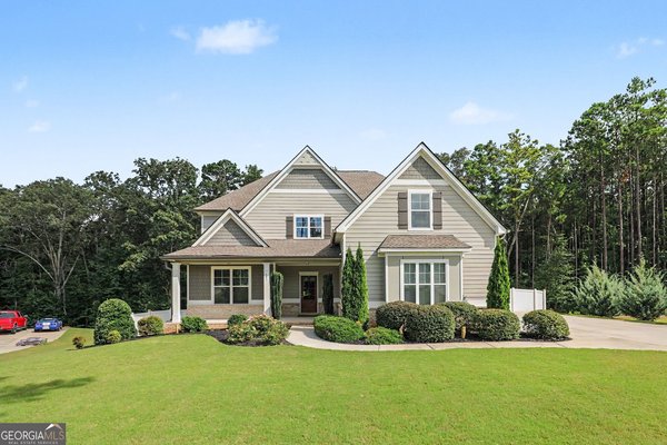 181 Peppertree Drive, Newnan
