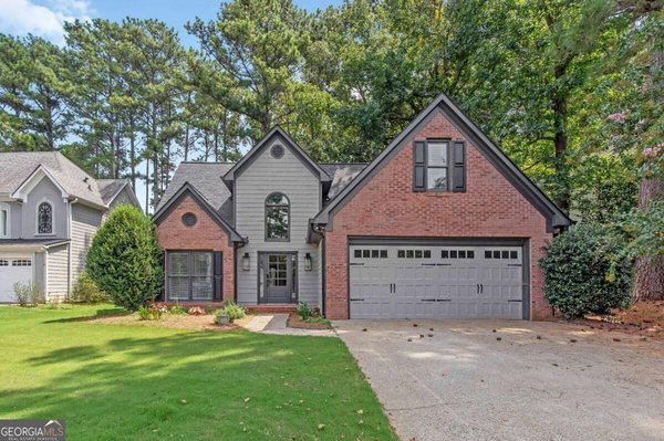 602 Overhill Drive, Woodstock