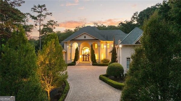 4870 Northside Drive Sandy Springs