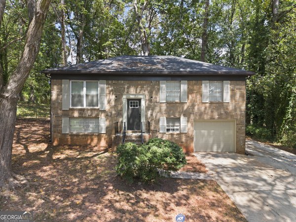 4564 Cypress Ridge Court, Stone Mountain