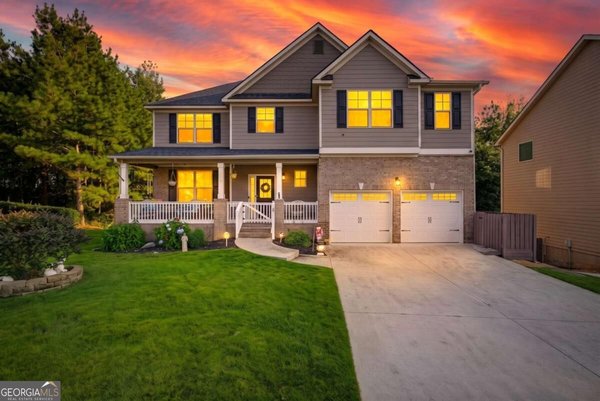 2144 Shadow Oak Trail, Loganville