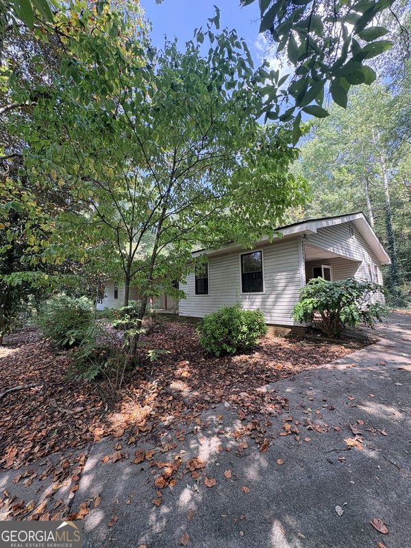 8164 New Calhoun Road, Adairsville