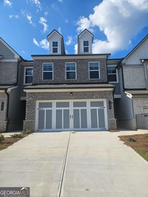 108 East Rope Mill Court Holly Springs