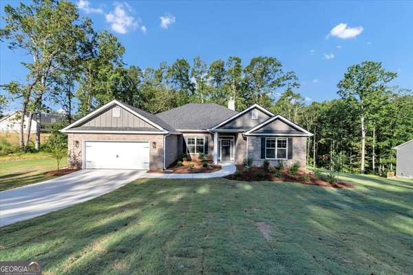 5345 Vinci Place, Douglasville