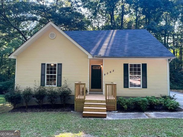 8062 Malone St. Douglasville