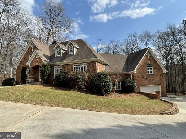 1171 River Run Bishop