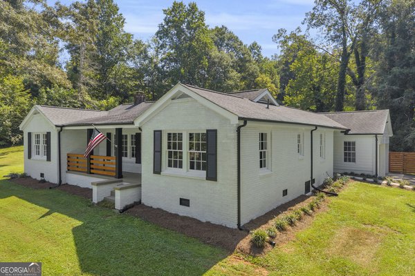 1472 Hollywood Hwy, Clarkesville