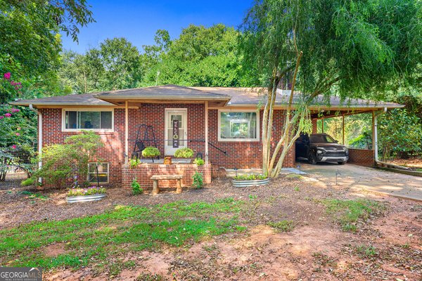 655 Old Hendry Church Road, Canon
