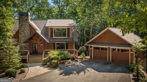2634 Mountain Tops Road, Blue Ridge