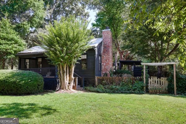 230 Georgia Avenue, Winterville