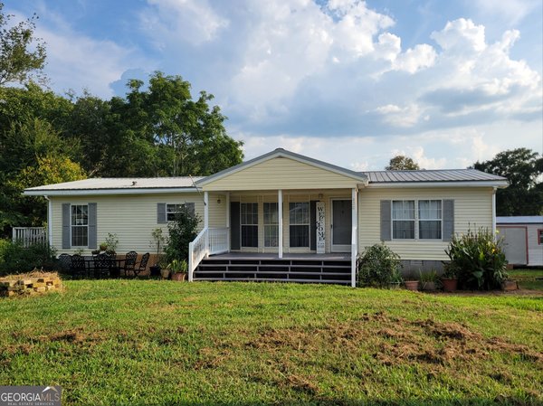 420 Sanford Drive, Nicholson