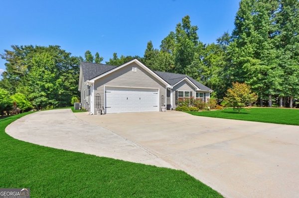 3710 Silver Hill Circle, Gainesville
