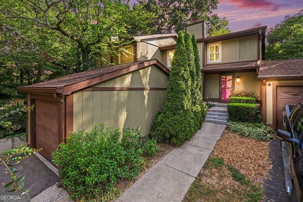2752 Meadow Mere, Atlanta