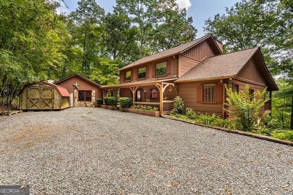 717 Evergreen Lane, Mineral Bluff