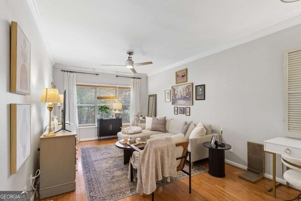 1207 River Green Drive, Atlanta