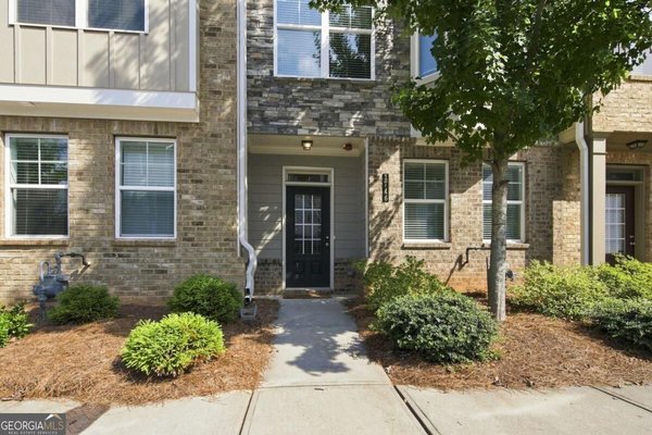 1746 Prelude Pte, Marietta