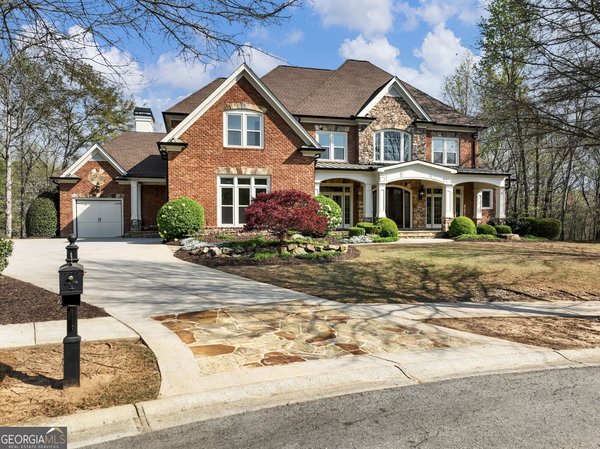 2279 Weeping Oak Drive, Braselton