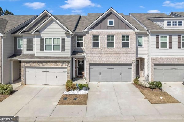 7689 Baron Road, Fairburn
