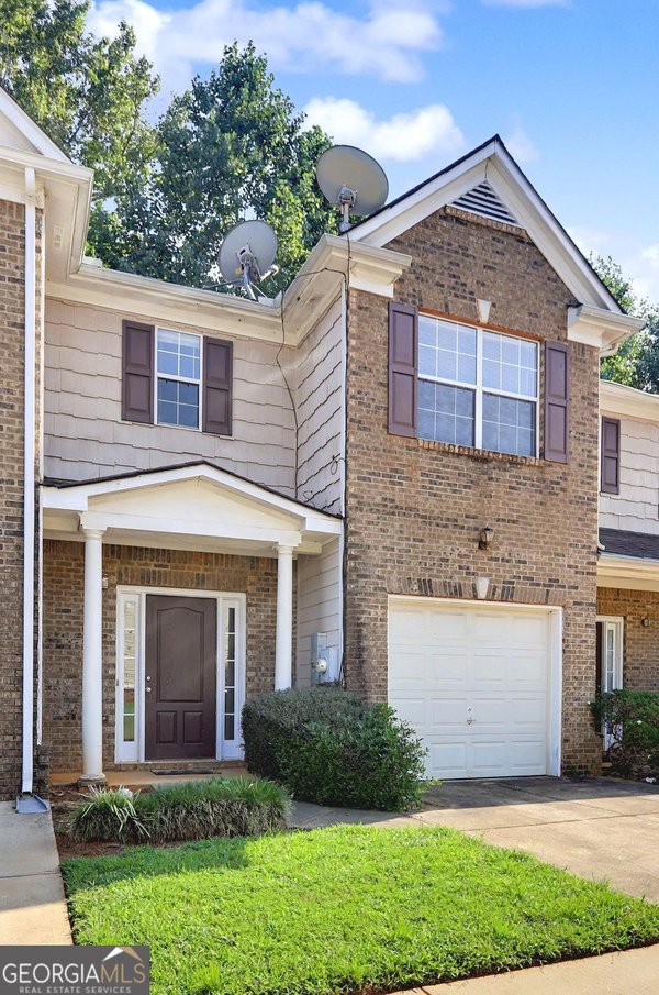 136 Madeline Court, McDonough