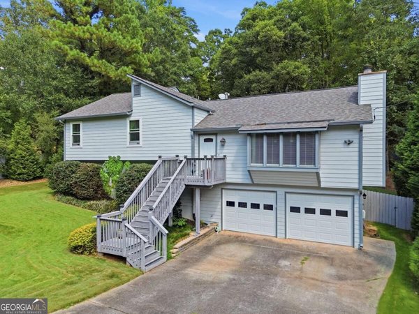 5045 Ravenwood Drive, Marietta