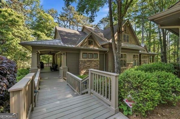 1021 Lockets Trail, Greensboro