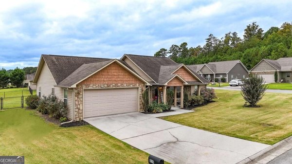 210 Madison Drive Calhoun