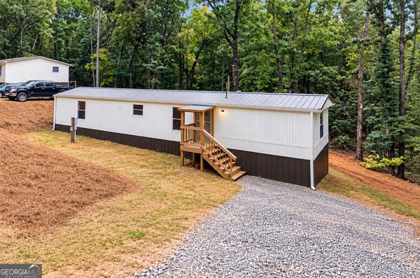 276 Fern Valley Trail, Clarkesville