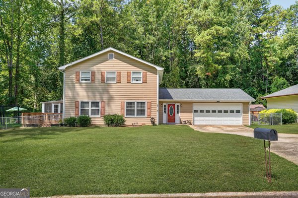 757 S. Hileah Court Lithonia