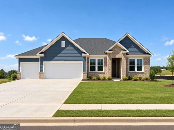 389 Grand Wehunt Drive, Hoschton