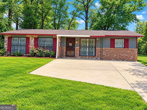 4912 Hitchitee, Columbus