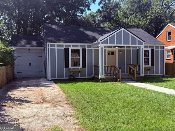 2447 Crestview Avenue, Decatur