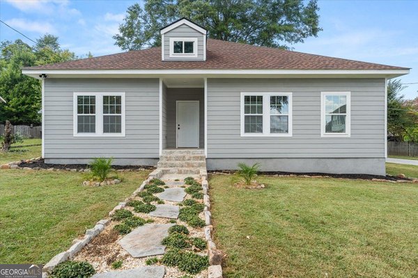 6824 Church Street, Lithonia