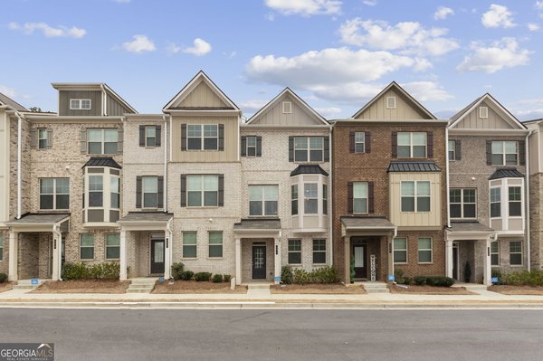 594 Amarante Circle, Lawrenceville