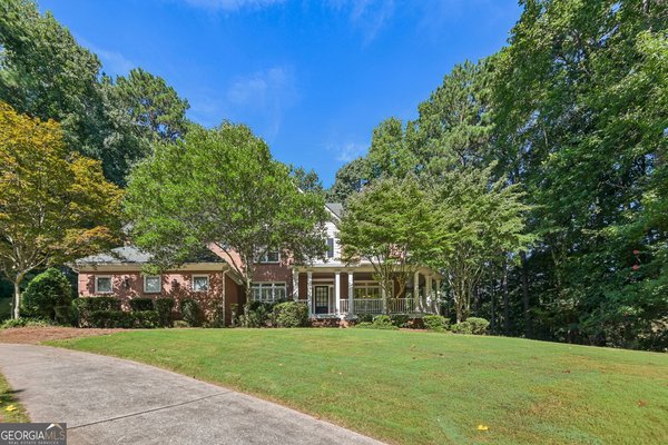 720 Barberry Drive, Milton