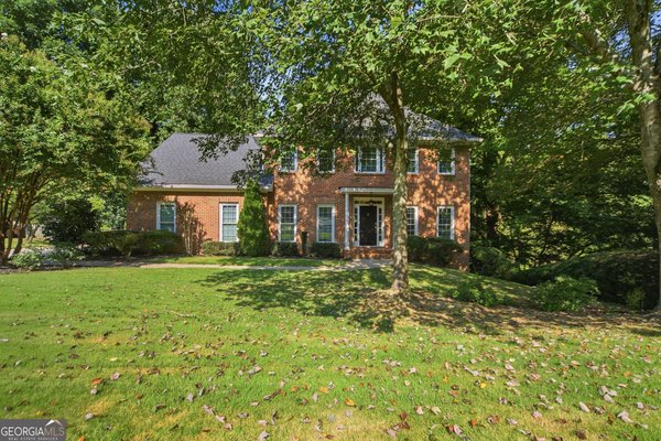 1440 Shade Tree Way, Alpharetta