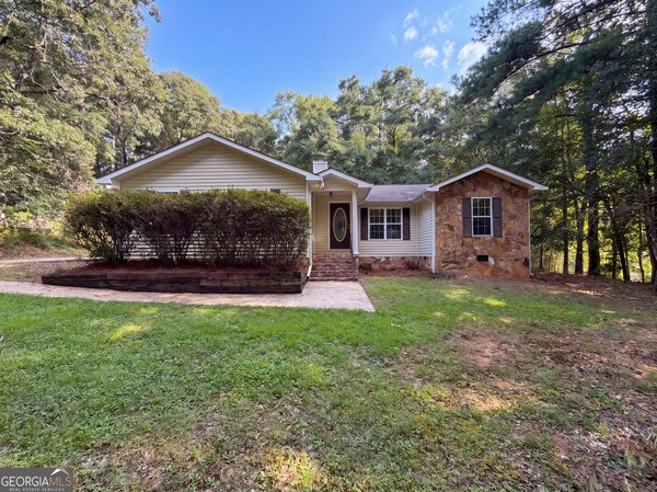 103 Saddlebrook Court, Lagrange
