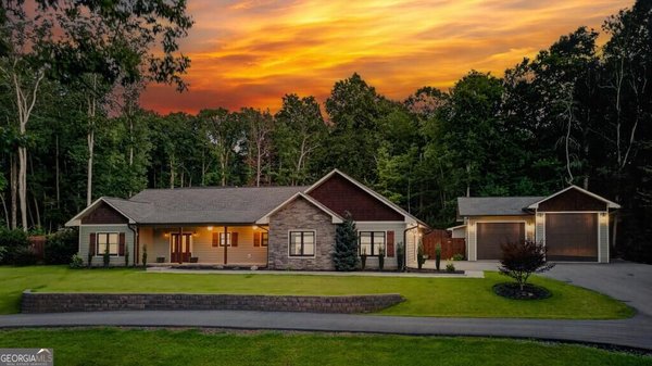 52 Ivy Ridge Court, Blue Ridge