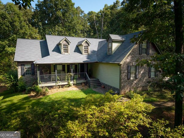1371 Pickett Bridge Road, Covington