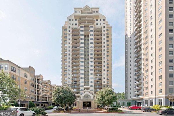 799 Hammond Drive, Sandy Springs