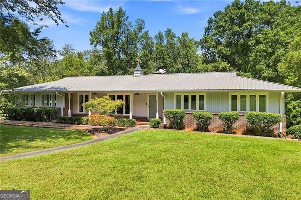 327 Green Drive Canton