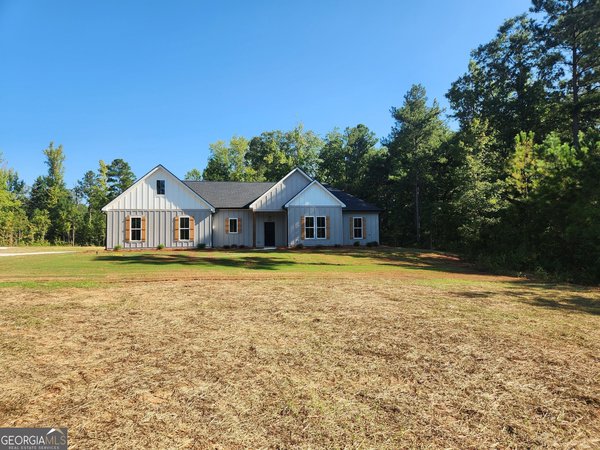 642 Shelnut, Locust Grove