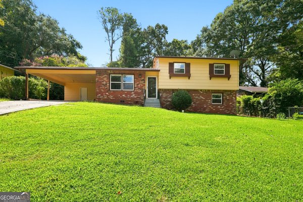 3713 Elkridge Drive, Decatur