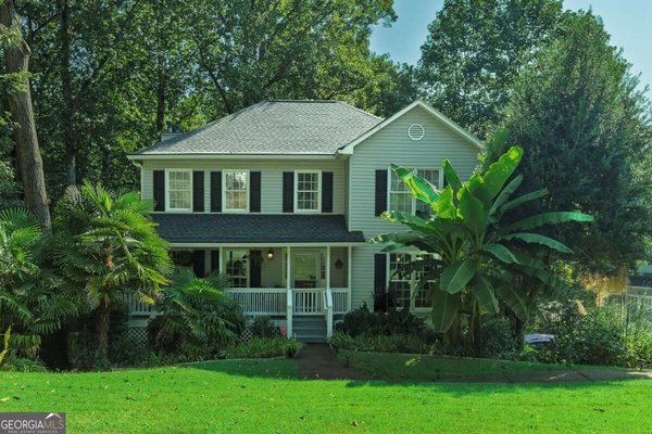 330 Justin Drive, Woodstock