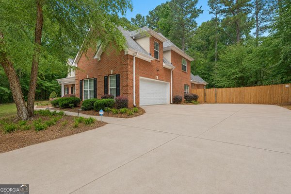 795 Huiet Drive, McDonough