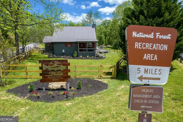 27885 Morganton Highway, Suches