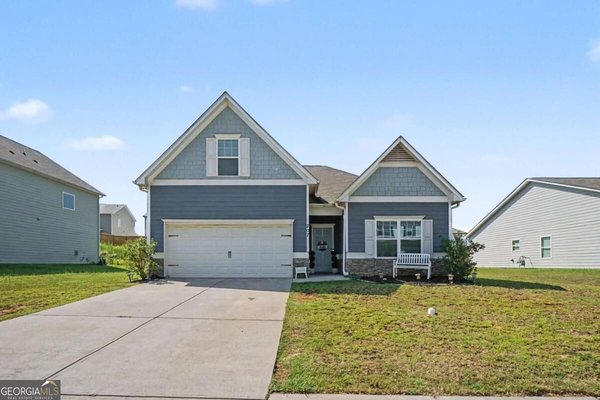 207 Malbone Street, Cartersville