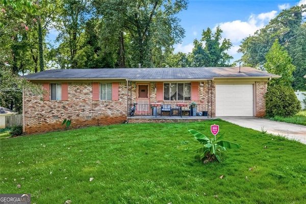 1174 Dantel Court, Stone Mountain